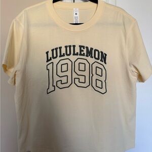 lululemon athletica Cream Crewneck Tee Size 8